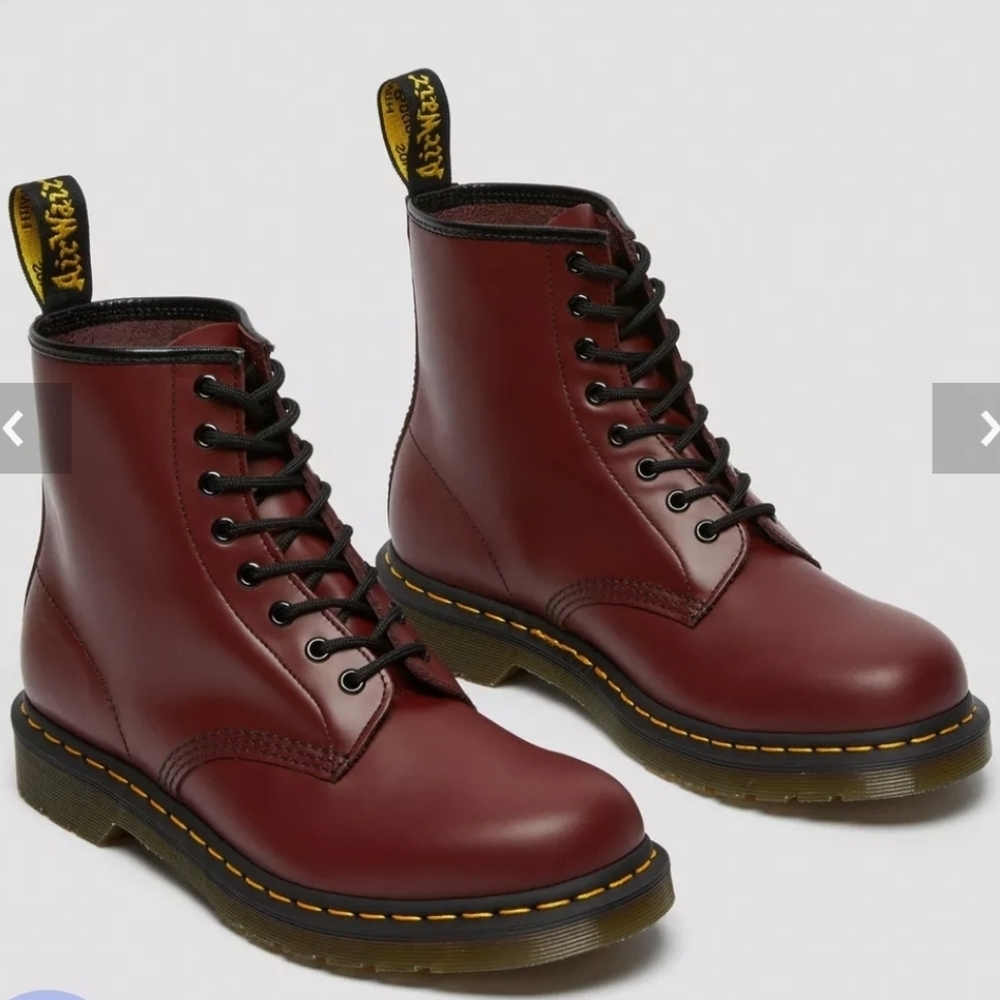 Dr. Marten 1460 Smooth Leather Boots Size US 5, EUR 37